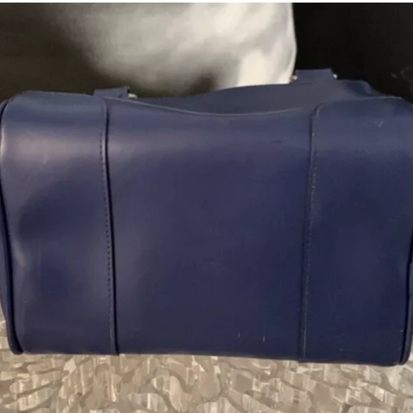 90s W&LT 9 x 8 WALTER VAN BEIRENDONCK “WILD & LETHAL TRASH” VINYL W BOWLING BAG - Picture 5 of 6